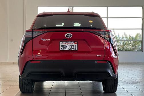 2024 Toyota bZ4X XLE