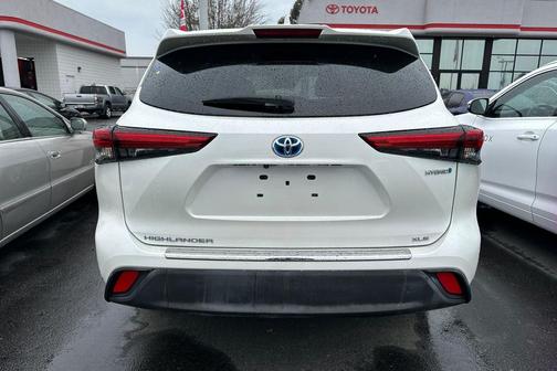 2020 Toyota Highlander Hybrid XLE