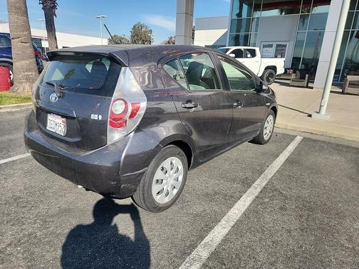 2014 Toyota Prius c Four