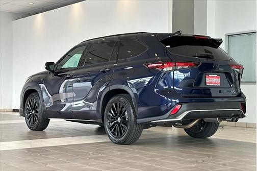 2024 Toyota Highlander XSE