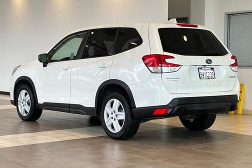 2021 Subaru Forester Base