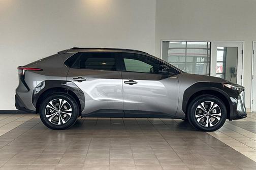 2024 Toyota bZ4X XLE