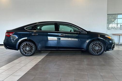2017 Toyota Avalon Touring