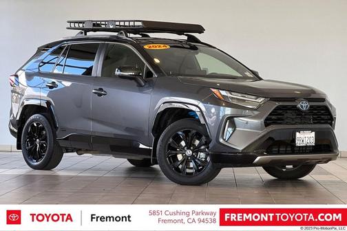 2024 Toyota RAV4 Hybrid SE