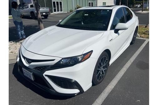2021 Toyota Camry SE
