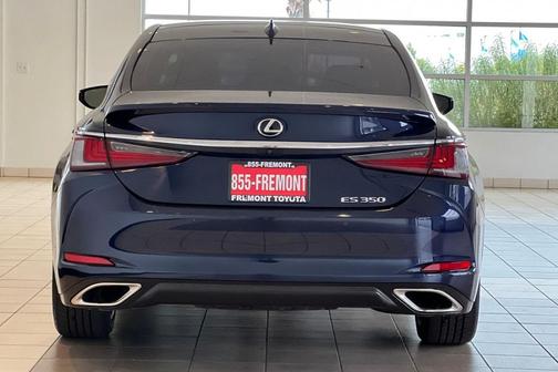 2022 Lexus ES 350 Luxury