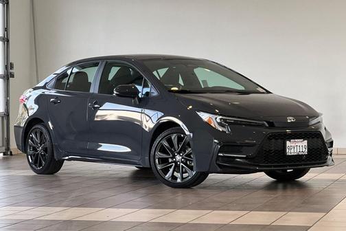 2025 Toyota Corolla SE