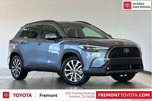 2022 Toyota Corolla Cross XLE
