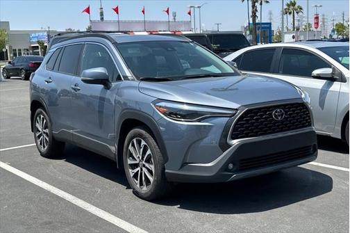 2022 Toyota Corolla Cross XLE