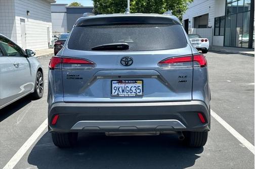 2022 Toyota Corolla Cross XLE
