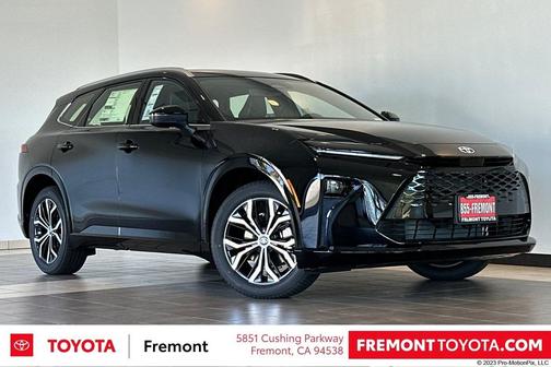 2025 Toyota Crown Signia XLE