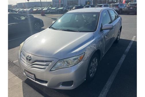 2010 Toyota Camry LE