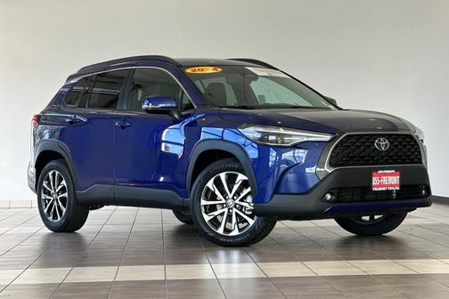 2024 Toyota Corolla Cross XLE