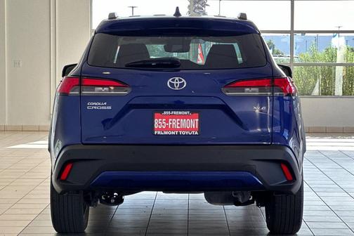2024 Toyota Corolla Cross XLE
