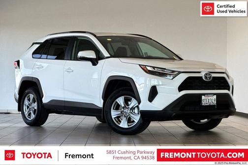 Ice Cap 2025 Toyota RAV4 XLE