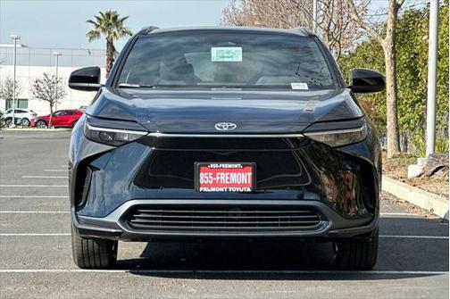 2025 Toyota bZ4X XLE