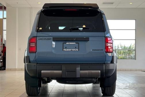 2026 Toyota Land Cruiser Base