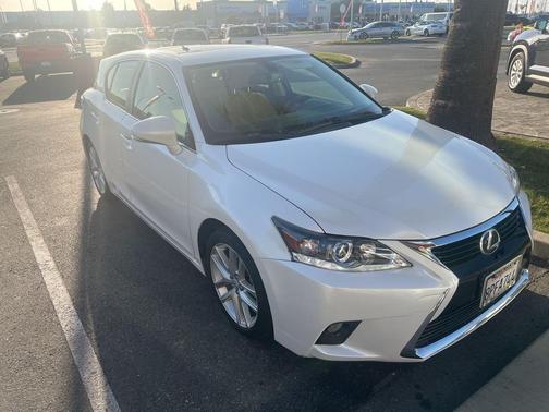 2017 Lexus CT 200h Base