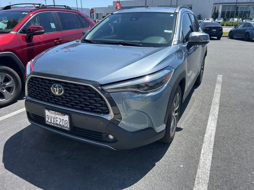 Celestite 2022 Toyota Corolla Cross XLE