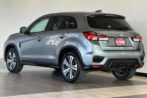 2024 Mitsubishi Outlander Sport SE