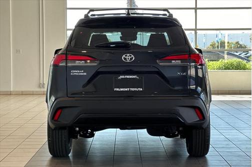 2025 Toyota Corolla Cross XLE