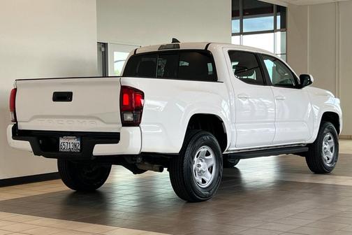 2019 Toyota Tacoma SR