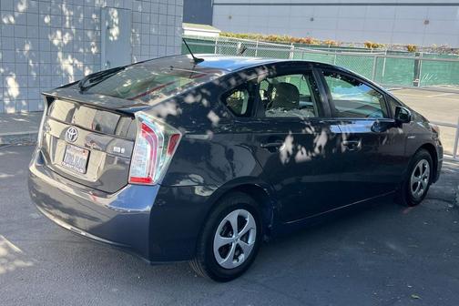 2013 Toyota Prius Three