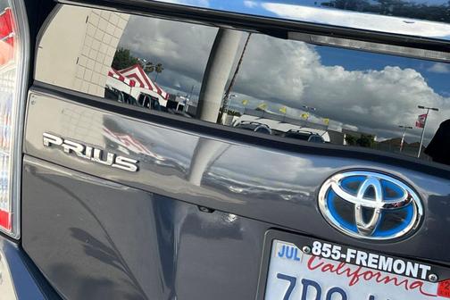 2013 Toyota Prius Three