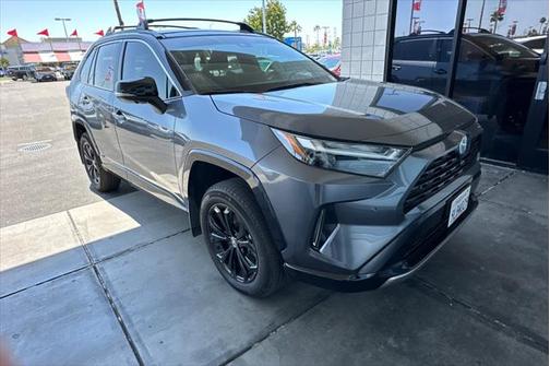2024 Toyota RAV4 Hybrid SE