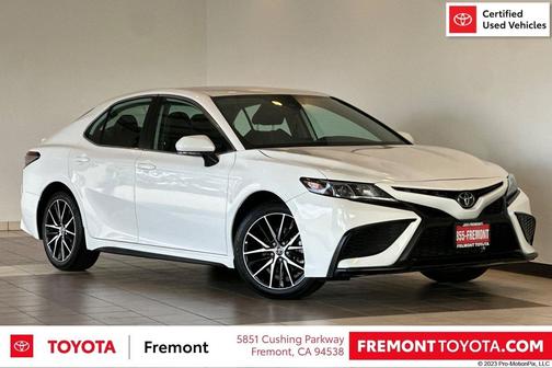 2023 Toyota Camry SE
