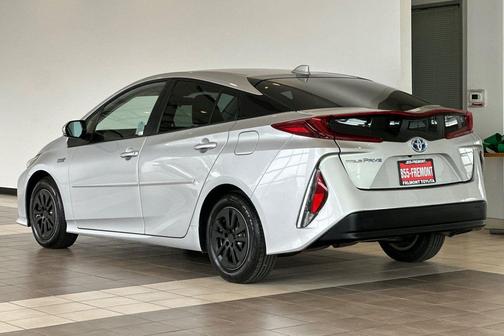 2022 Toyota Prius Prime XLE