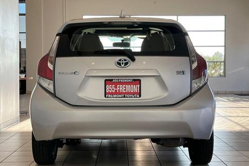 2015 Toyota Prius c Four