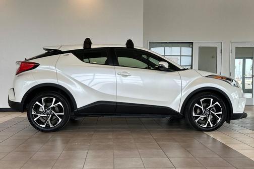 2019 Toyota C-HR XLE