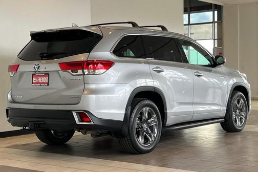 2017 Toyota Highlander Hybrid Platinum