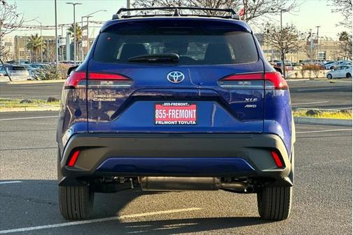 2025 Toyota Corolla Cross XLE