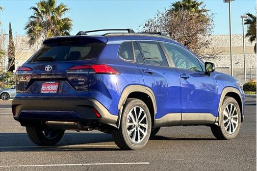 2025 Toyota Corolla Cross XLE