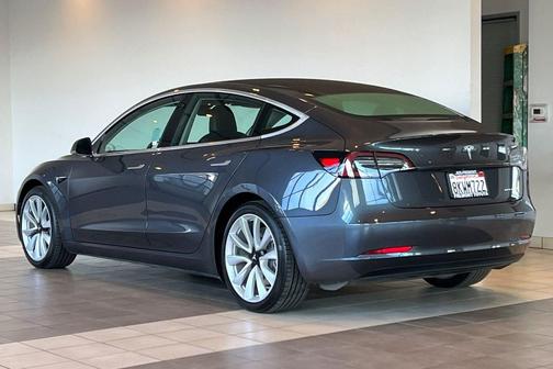 2019 Tesla Model 3 Long Range