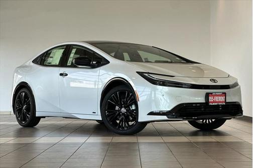 2025 Toyota Prius L