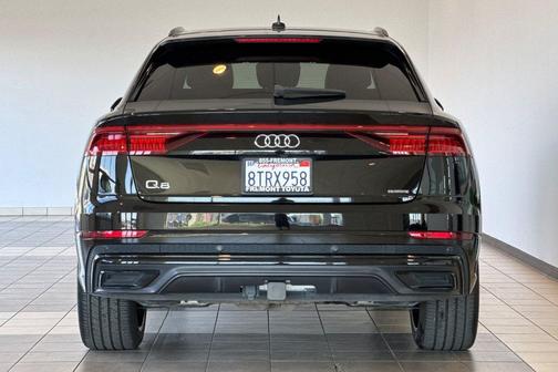 Night Black 2020 Audi Q8 55 Premium Plus