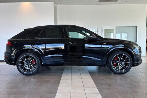 Night Black 2020 Audi Q8 55 Premium Plus
