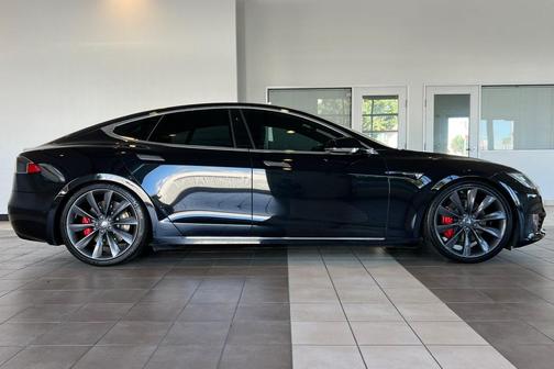 2017 Tesla Model S P100D