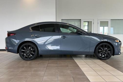 2022 Mazda Mazda3 FWD