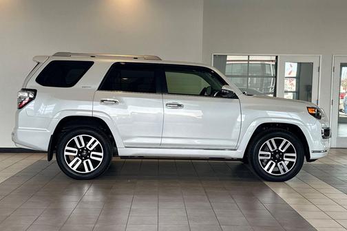 2024 Toyota 4Runner Limited