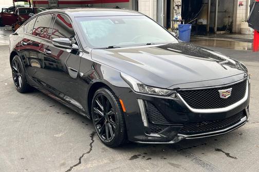 2022 Cadillac CT5 Sport