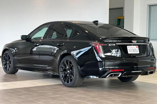 2022 Cadillac CT5 Sport