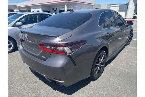 Predawn Gray Mica 2024 Toyota Camry SE