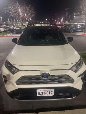 2021 Toyota RAV4 Hybrid SE