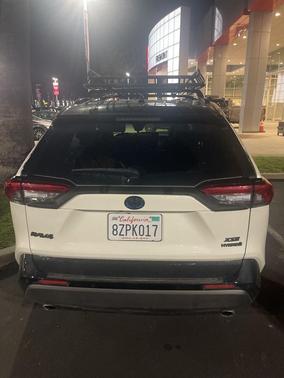 2021 Toyota RAV4 Hybrid SE