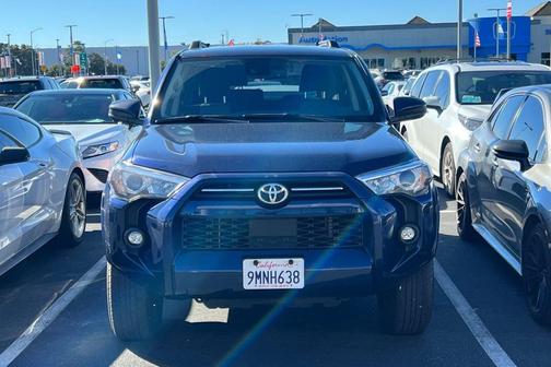 2024 Toyota 4Runner SR5
