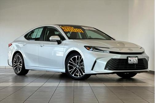 2025 Toyota Camry XLE